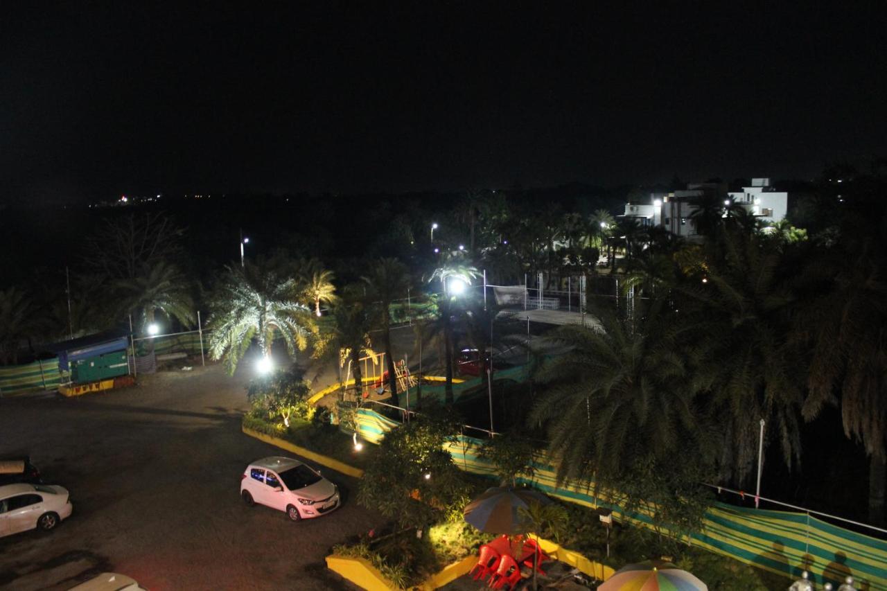 Hotel Silver Resort ดามัน ภายนอก รูปภาพ