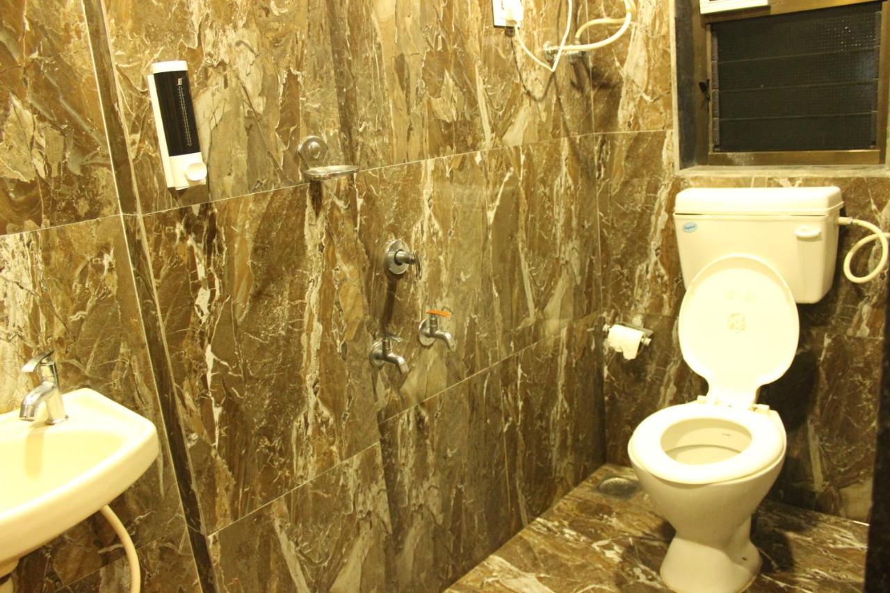 Hotel Silver Resort ดามัน ภายนอก รูปภาพ