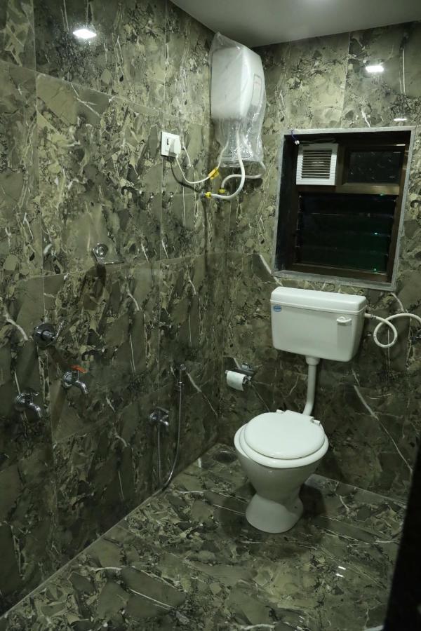 Hotel Silver Resort ดามัน ภายนอก รูปภาพ