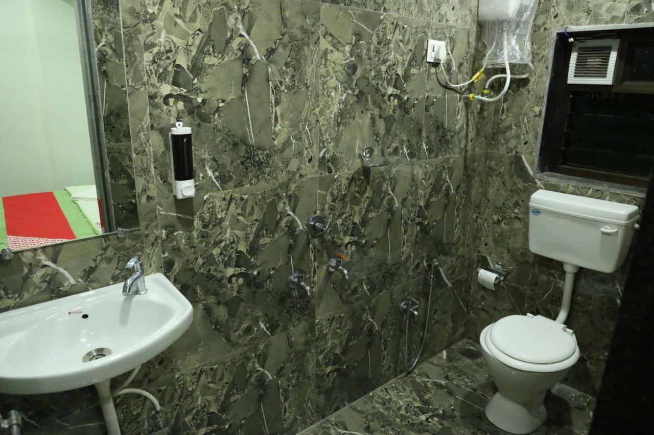 Hotel Silver Resort ดามัน ภายนอก รูปภาพ